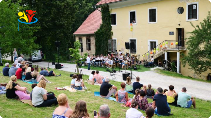 Trebnik-pomen in vloga delovanja
