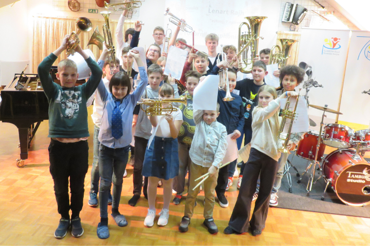 Javni nastop trobilno‑tolkalnega oddelka